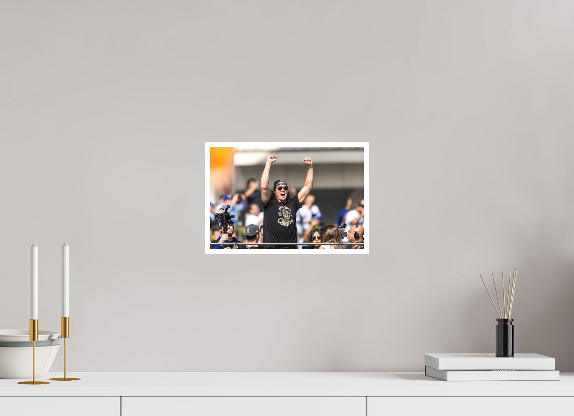 12 x 8″, Unframed Photograph - Hahnemühle Photo Rag Art Paper Arms in the Air